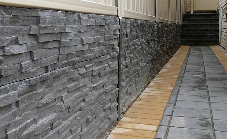Kensington concrete sleeper retaining wall