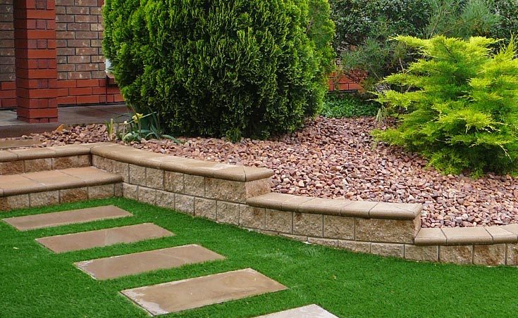 Five Landscaping Ideas For Front Gardens On A Budget.