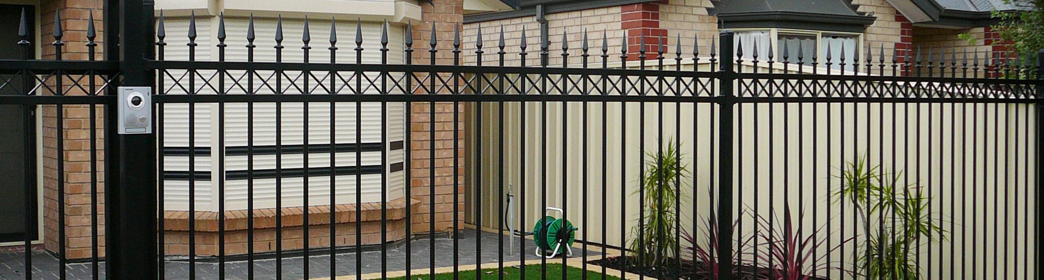 Fencing Adelaide | Visual Landscape Gardening Fencing Adelaide | Visual Landscape Gardening